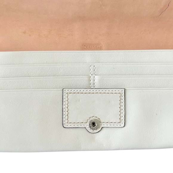 Coach Off-White Leather Buckle Clutch Wallet - Picture 8 of 10